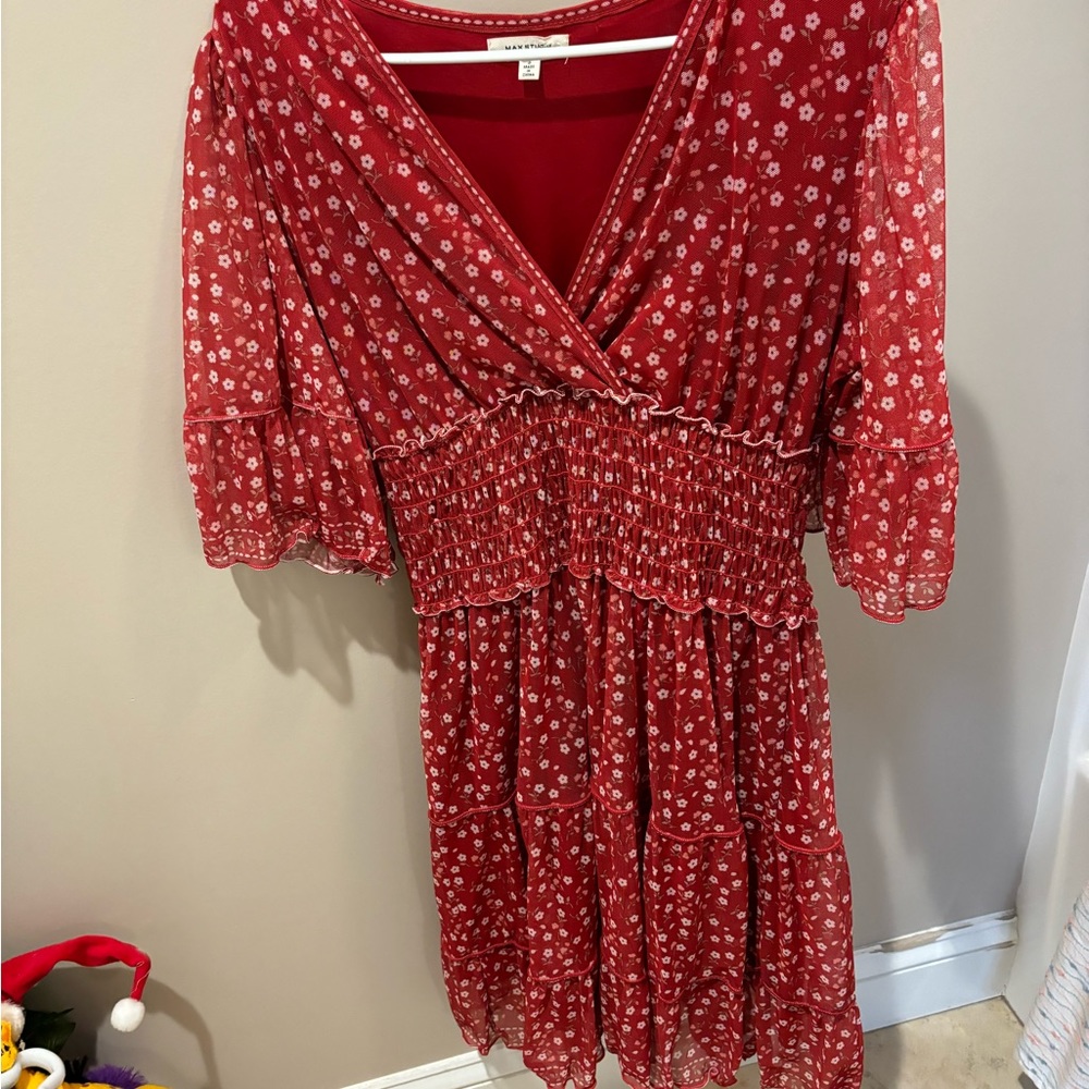 Max Studio Red Floral Knee length dress